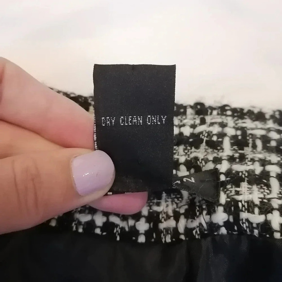 Anne Carson Silk Tweed Collarless Blazer with Faux Fur and Patch Pockets Small - Picture 11 of 13